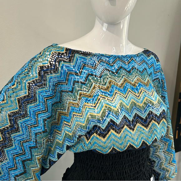 Vintage Crop Zig Zag Top - Picture 6 of 12